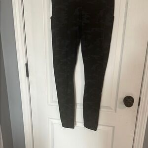Fabletics Black Camouflage Leggings
